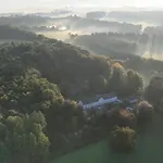 Petit Château De Beauplateau Casa de Férias