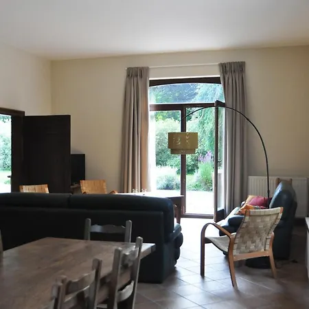 Petit Chateau De Beauplateau