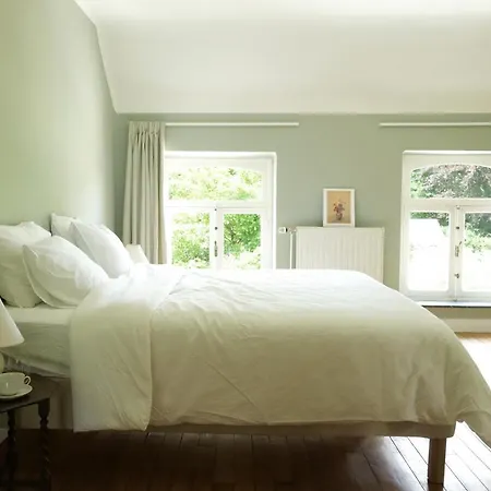 Petit Chateau De Beauplateau Дом отдыха