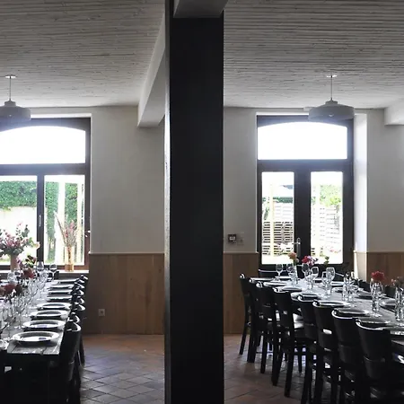 Дом отдыха Petit Chateau De Beauplateau *